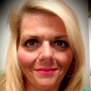 Meet your Posher, Gins